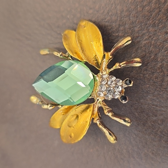 NWOT Aratta Bug Pin - Picture 4 of 5